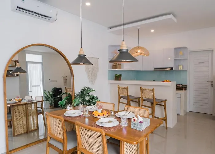 Noni Kerobokan - By Bali Lyfe Venture Villa