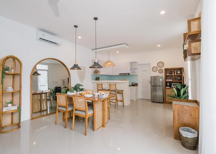 Noni Kerobokan - By Bali Lyfe Venture Villa